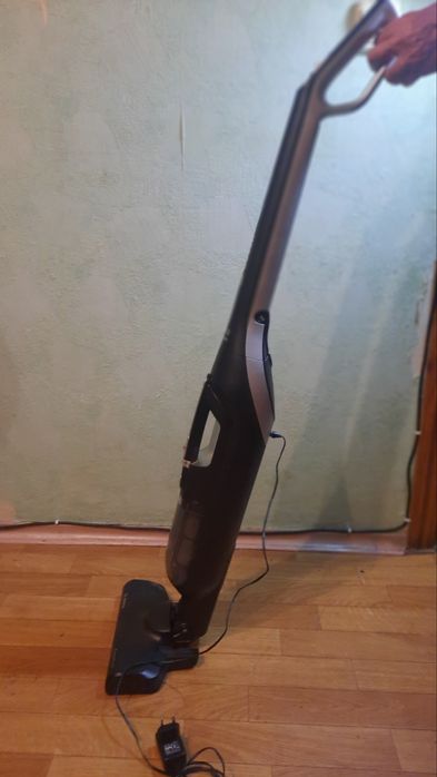 Пылесос BOSCH flexxo serie 4