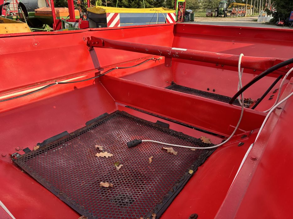 Rozsiewacz nawozów LELY Centerliner Kuhn siewka nawozu siewnik Rauch