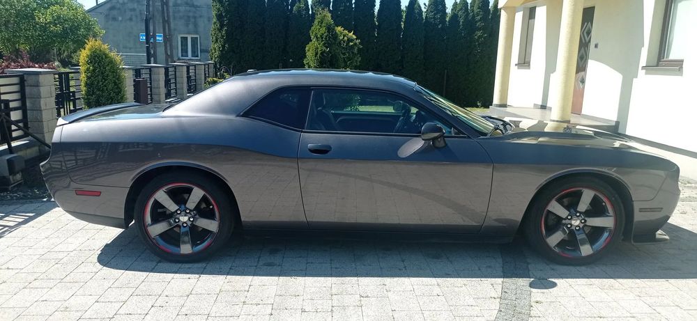 Dodge Challenger Dodge Challenger 5,7 HEMI R/T/Led/zamiana na auto do 25 tys. zł