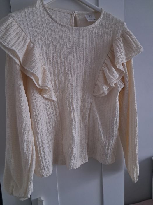 Bluzka elegancka Zara rozmiar 152 nowa bez metki dziewczynka falbanki