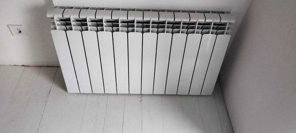 продам батареї Б/У