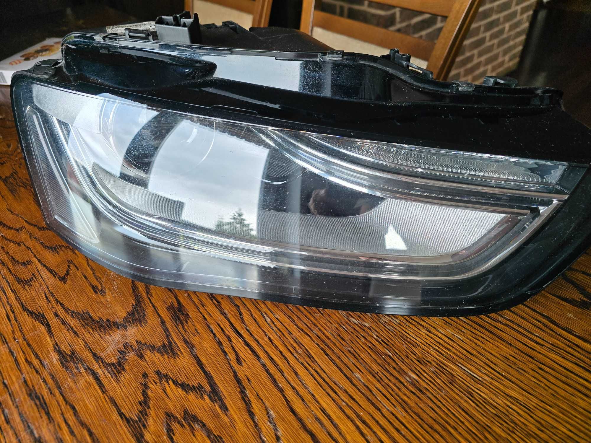Reflektor bi-xenon LED audi A4 Polift 2015 rok IGŁA Prawy