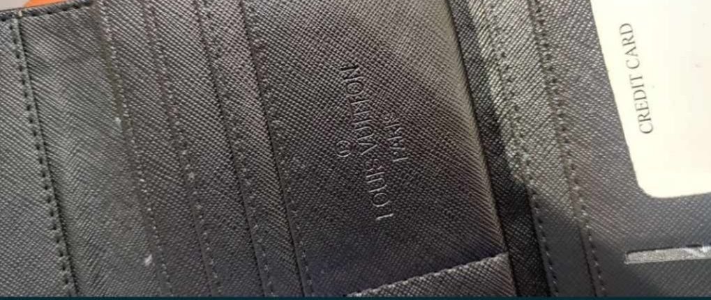 Damski portfel Louis Vuitton w pudelku