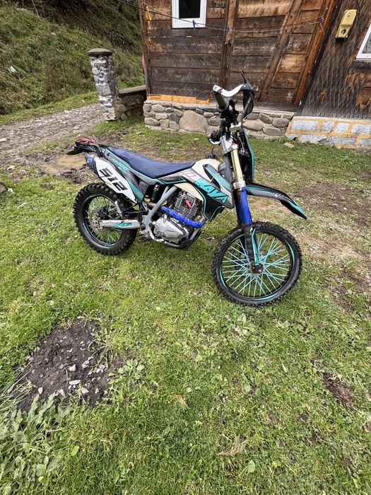 Продам моторку кайа 512 300 кубів