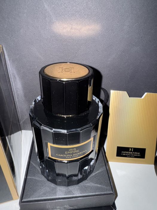 Perfume Carolina Herrera iris empire