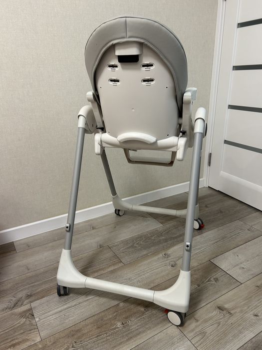 Стілець Peg-Perego Prima Pappa Follow Me Ice, Сірий