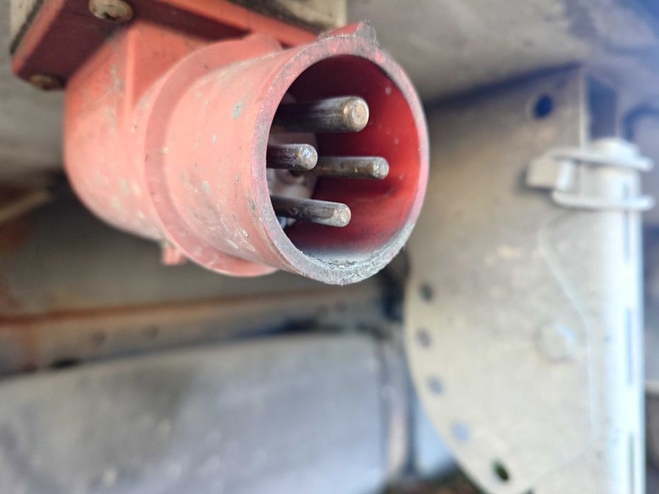 Kontener Chłodnia mroźnia Agregat Thermo king V500max z gniazdem