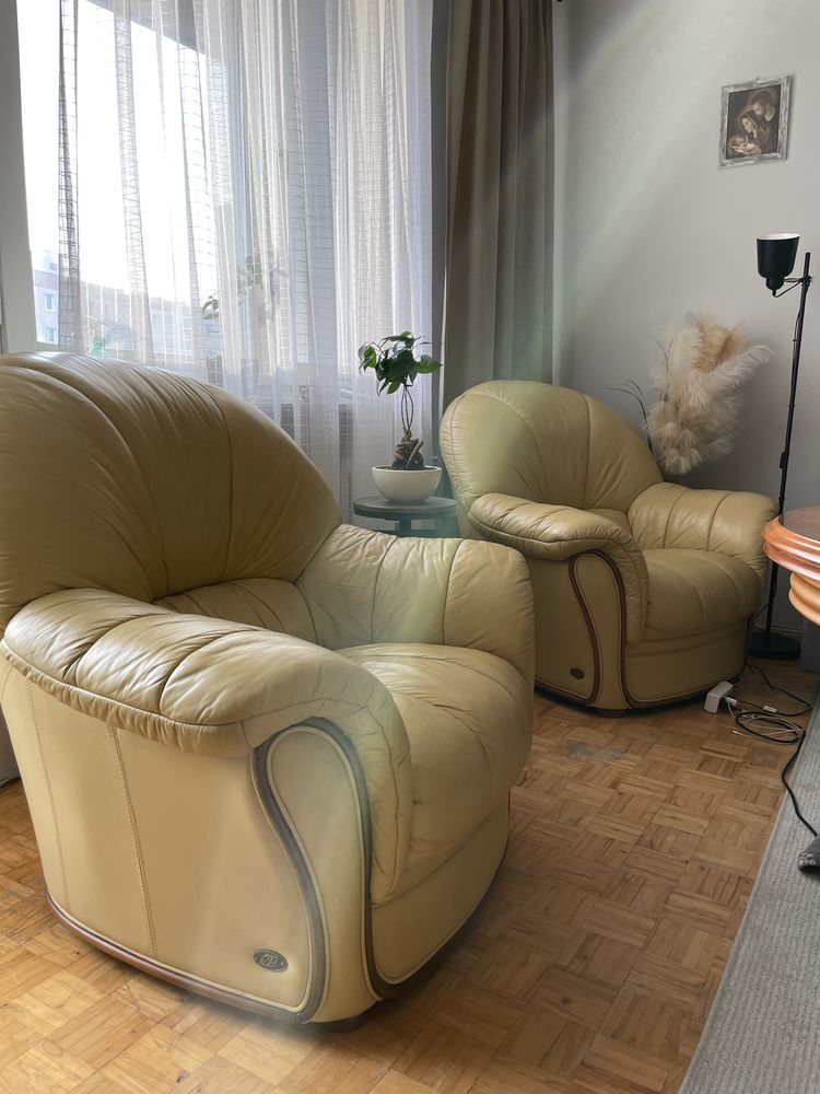 Skórzana kanapa i fotele włoskiej firmy Nieri