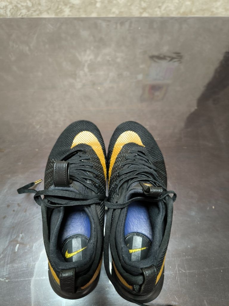 Кросівки Nike,розмір 38,5.