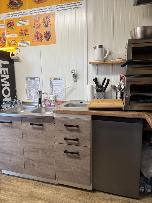 Cesja kontenera gastronomicznego NISKI CZYNSZ