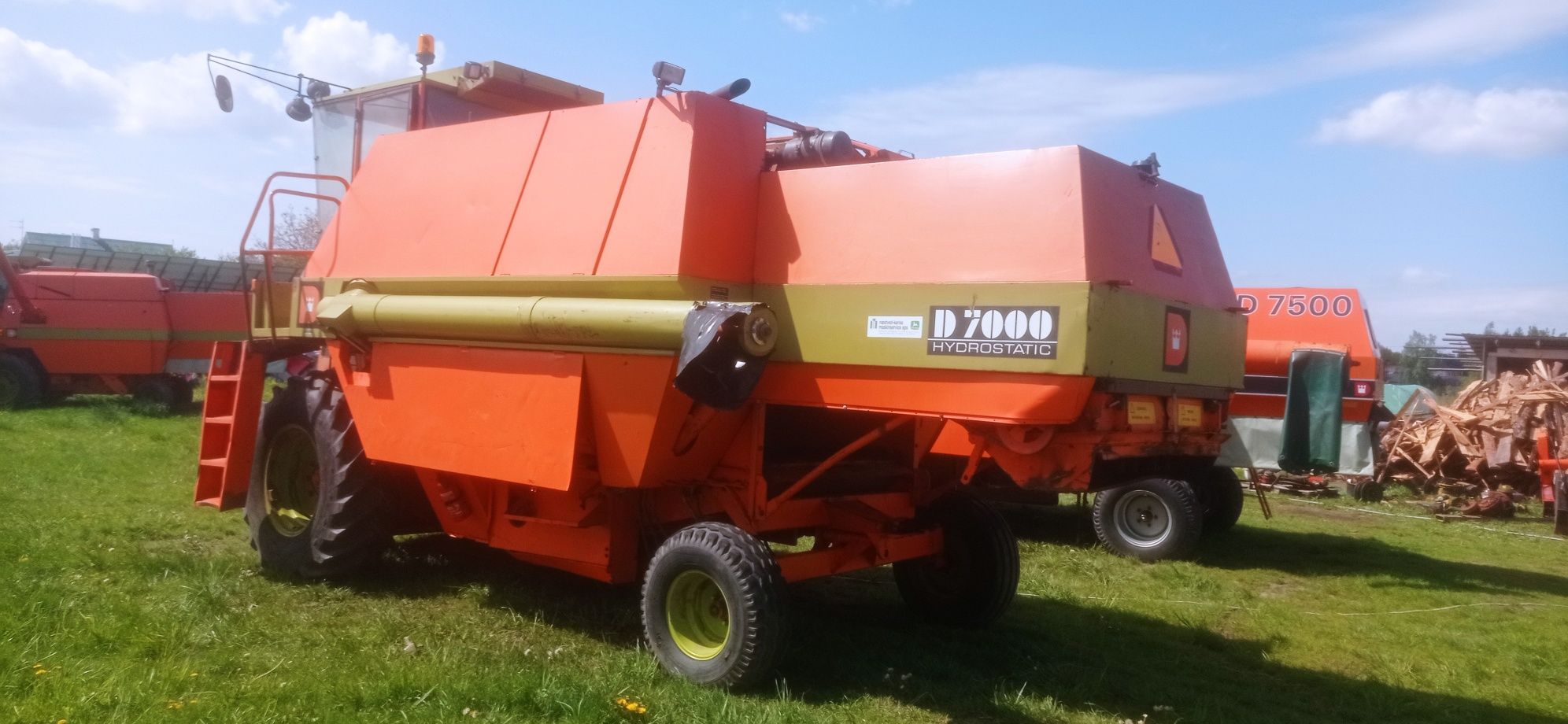 Комбайн зернозбиральний Дронніборг 7000г