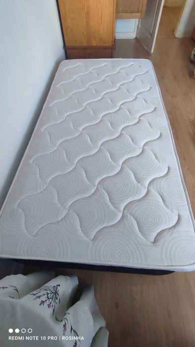 Somier e colchao