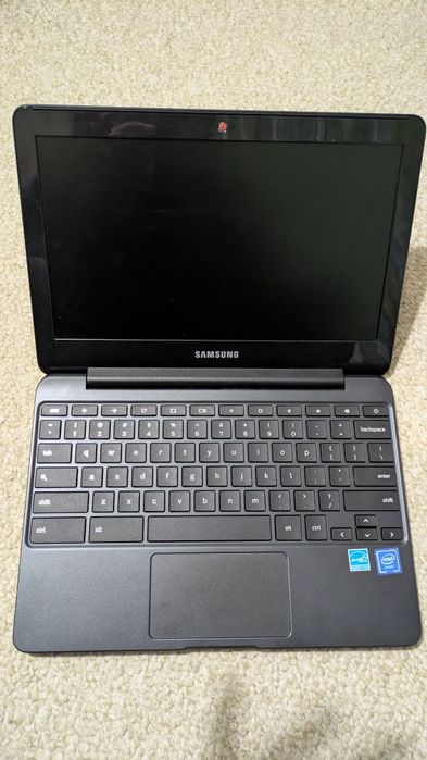 Ноутбук Samsung xe500c13