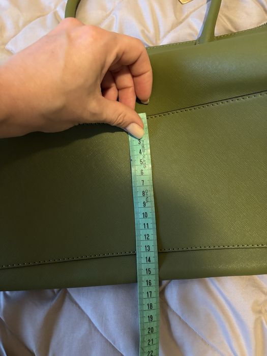 Сумка шкіряна DKNY