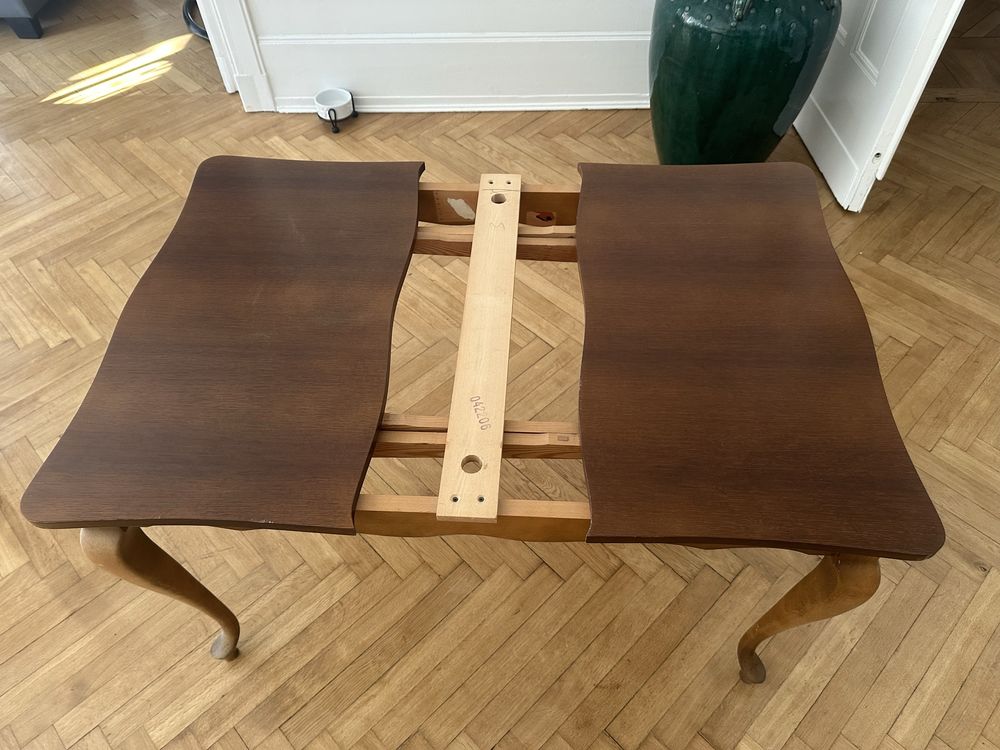 Komplet stol i 6 krzesel