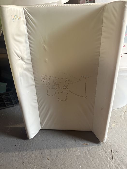 Przewijak na łóżeczko dzieciece