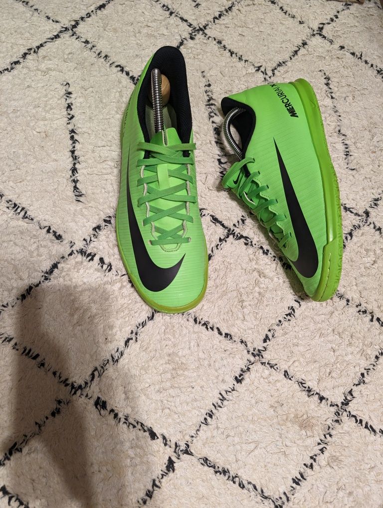 Бутси Nike mercurial 39-40р. 25см  original гарний стан