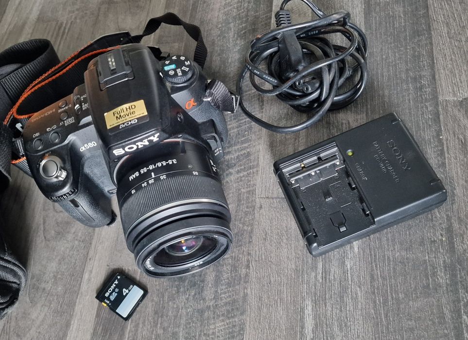 Aparat lustrzanka SONY a580 z obiektywem