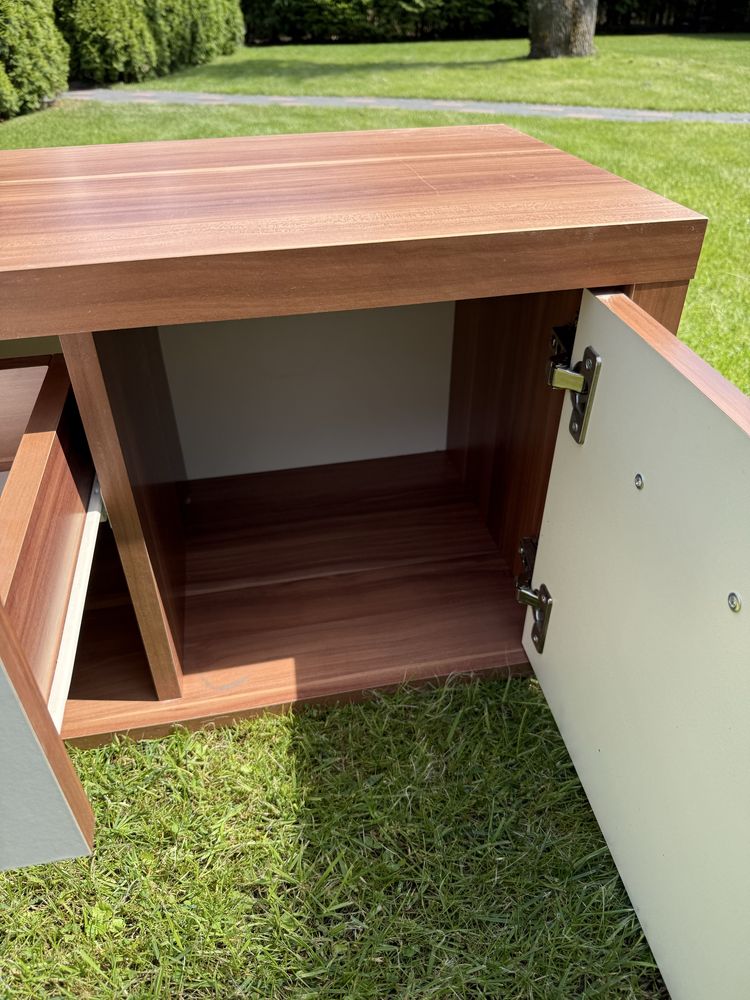 Szafka pod telewizor