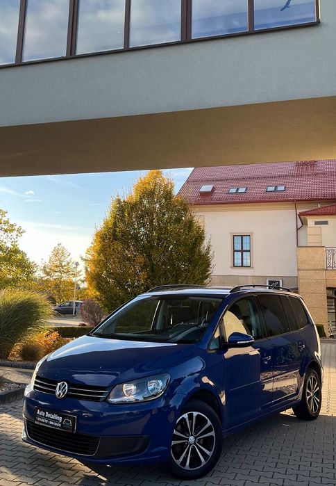 Volkswagen Touran Super Stan!Oryginalny lakier!Jeden właściciel od 5lat!Grzane fotele!