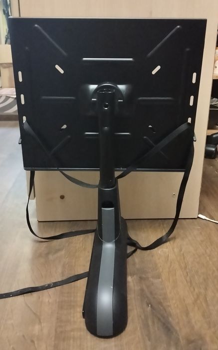 Надійне металеве кріплення для телевізора на стелю або стіну