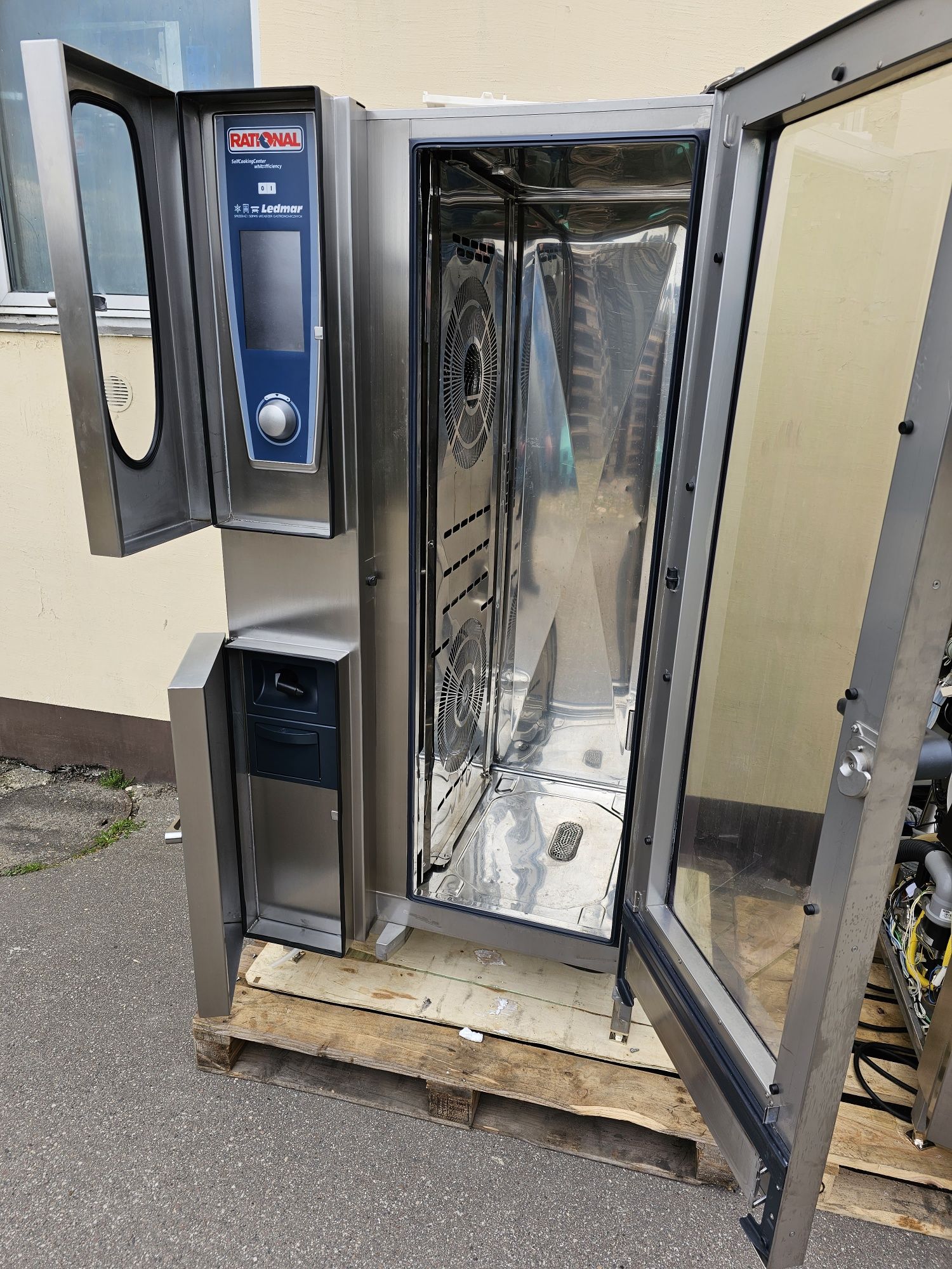 Piec konwekcyjno parowy Rational SCC201G WE Fv