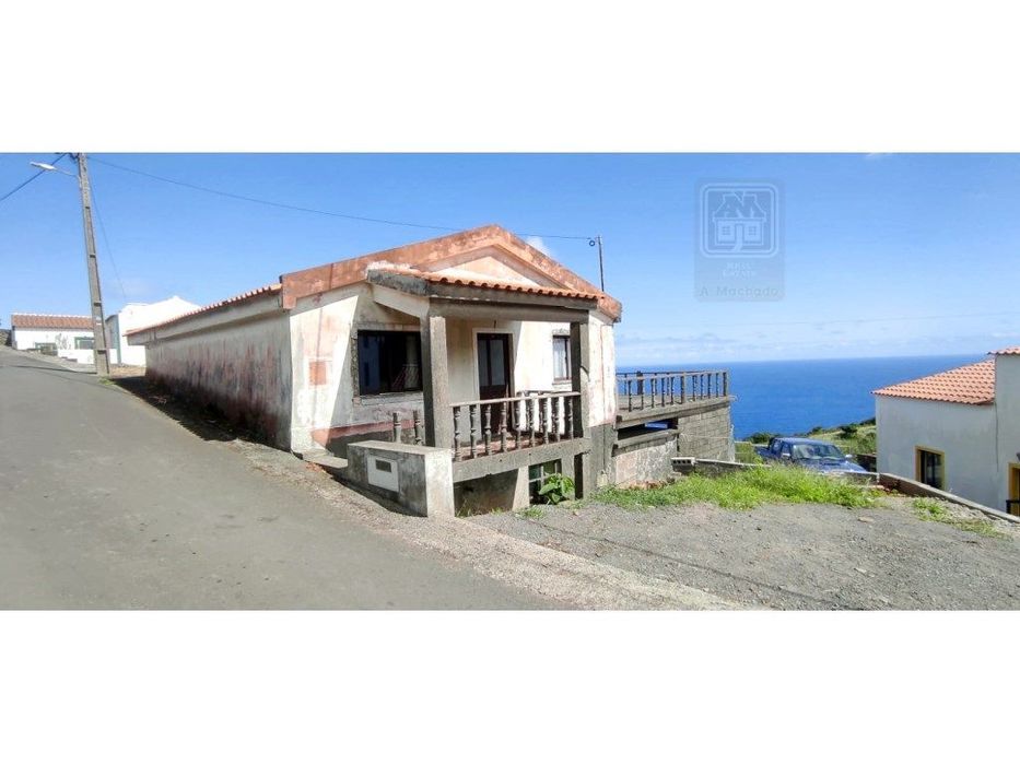 VENDA de construção urbana com VISTA MAR - Cedros, Santa Cruz das F...