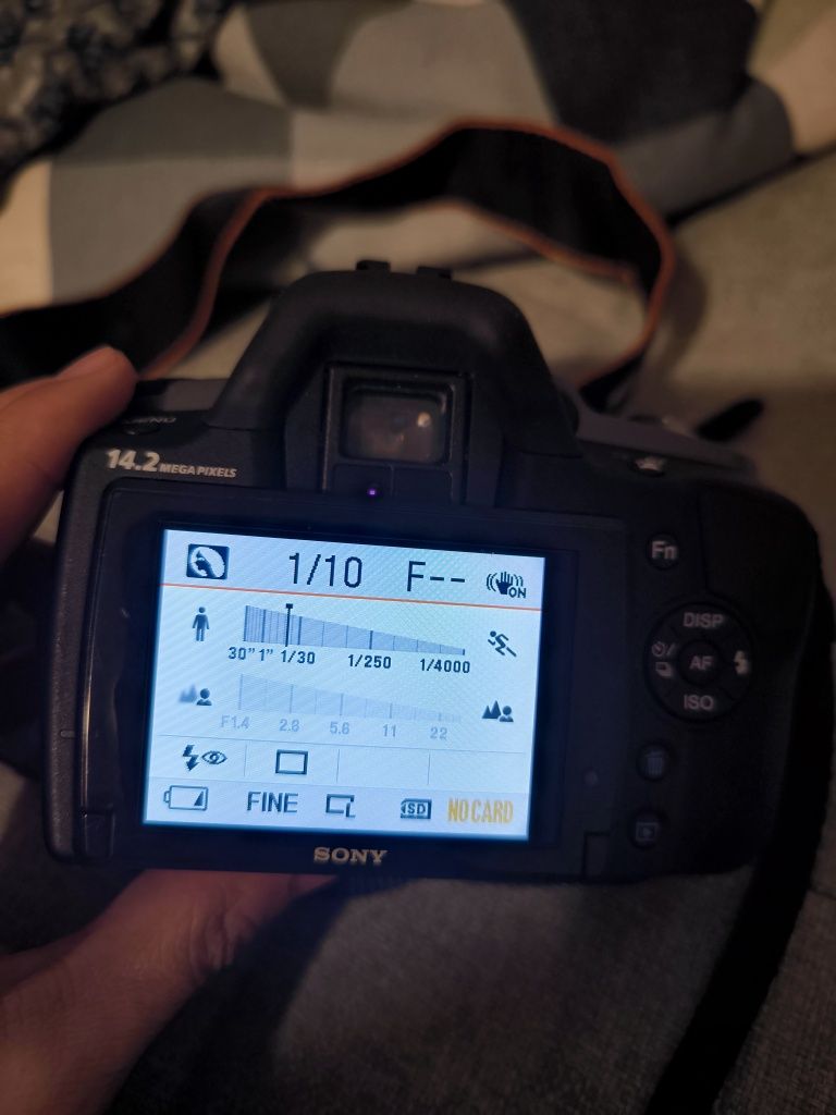 Sony A380 como nova