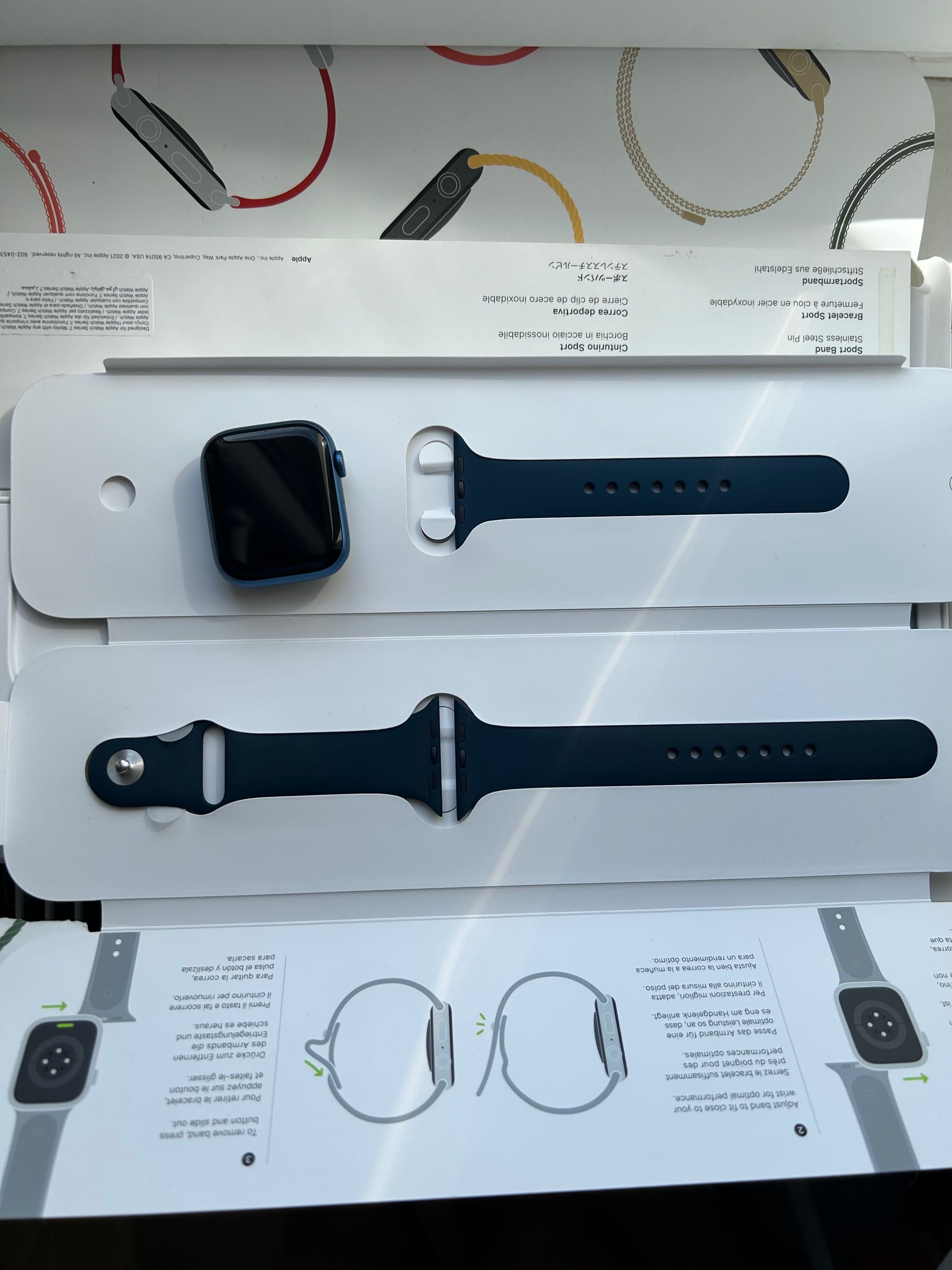 Apple Watch Series 7 GPS + Cellular 45mm niebieski