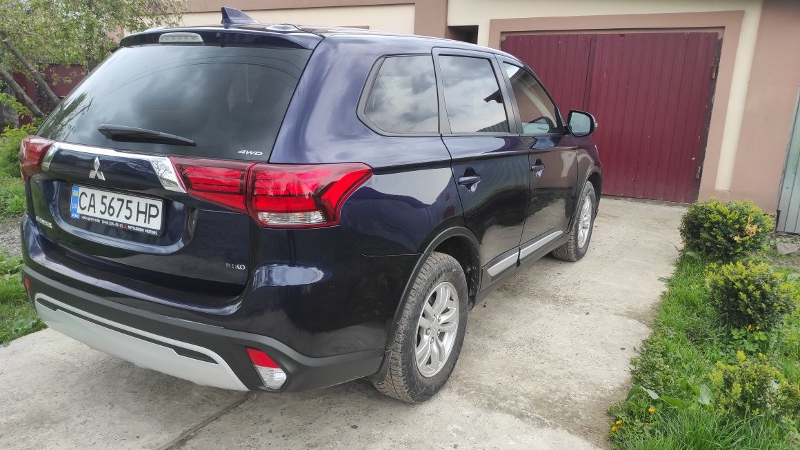 Mitsubishi Outlander 2019