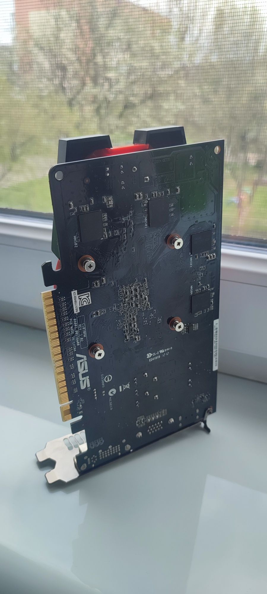 GT 440 1 GB DDR5