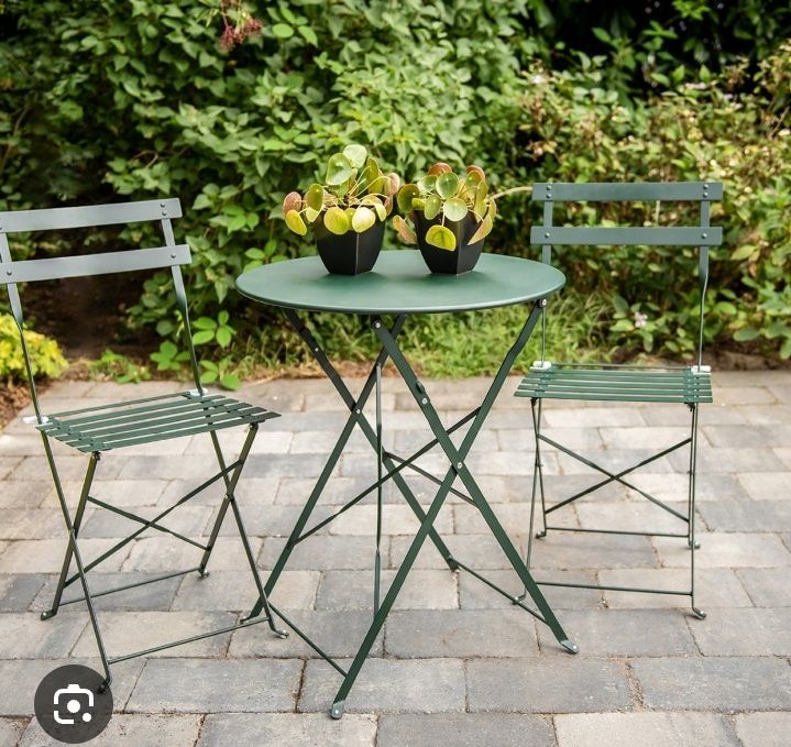 Conjunto de mesa e 2 cadeiras IKEA como novas