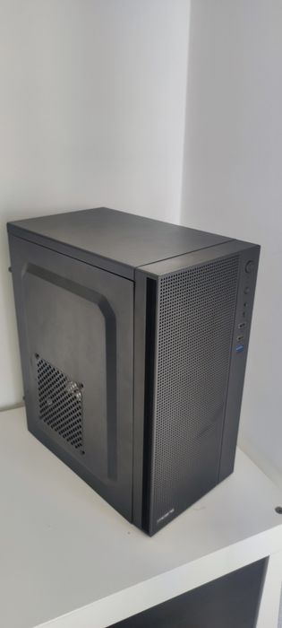 Mini PC/RX570 4GB/TPM 2.0/Xeon E5 2680v4/8GB DDR4/Fonte 600W 80+