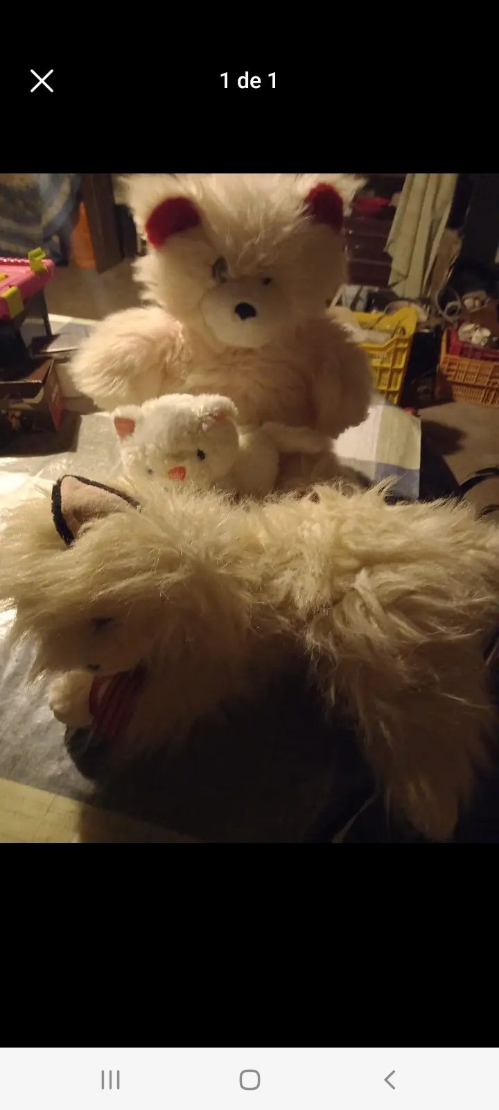 3 peluches brancos