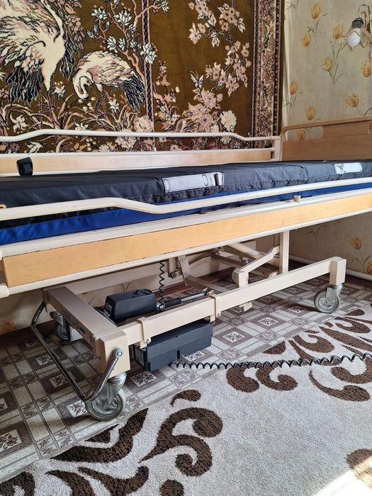 Продам ліжко електричне медичне для лежачих хворих