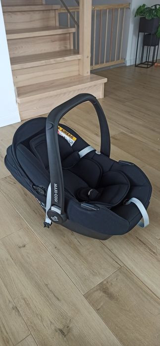 Fotelik Maxi Cosi Tinca essenblack