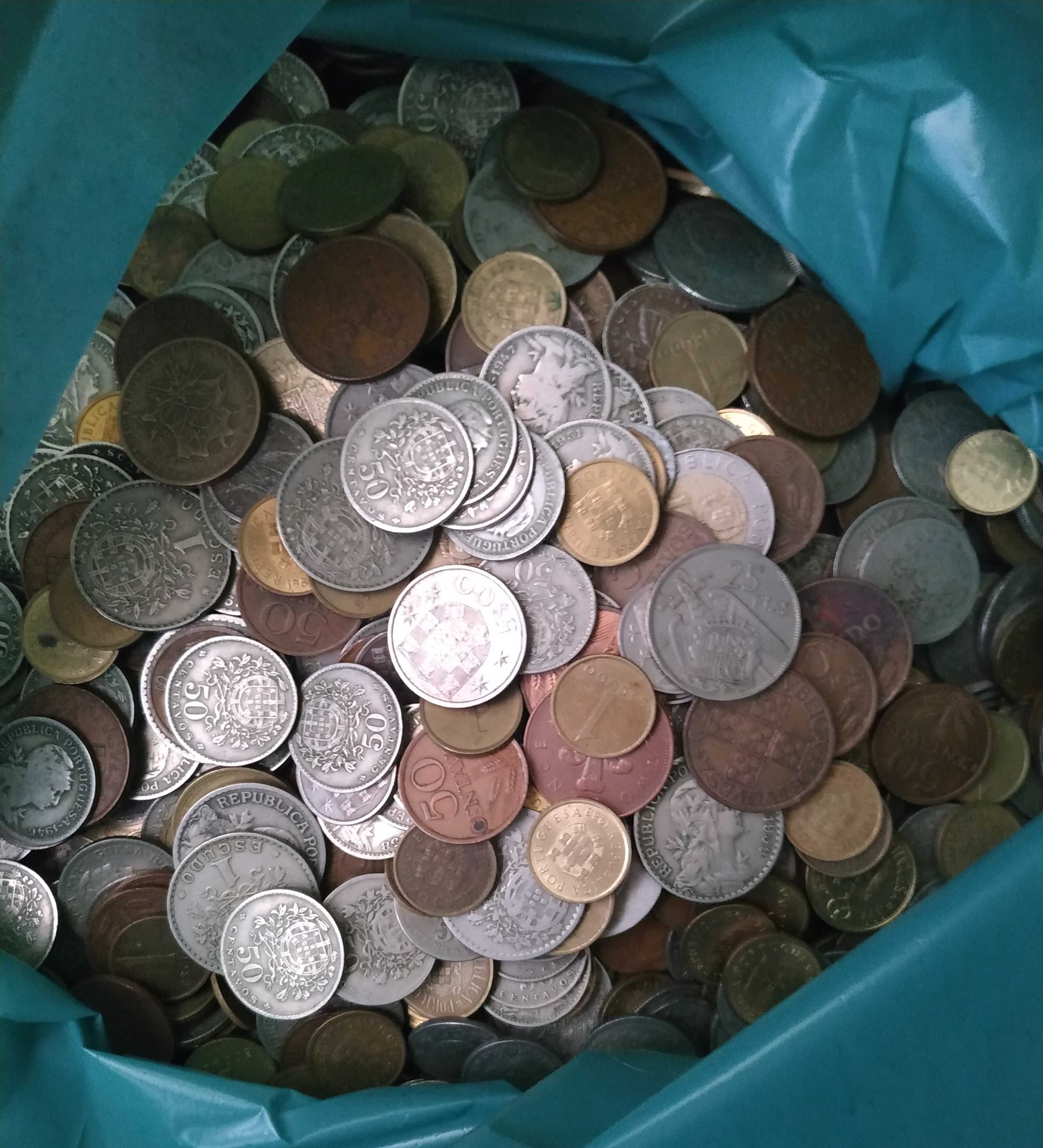 Vendo moedas ao kilo (5€/kg)