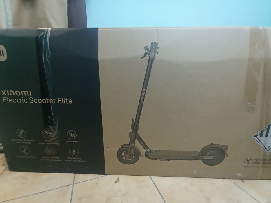Xiaomi Electric Scooter Elite полностью новый, можно на подарок
