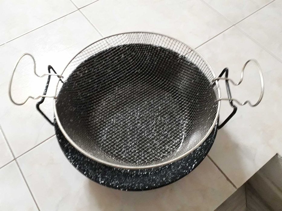 Fritadeira de esmalte , com rede nova