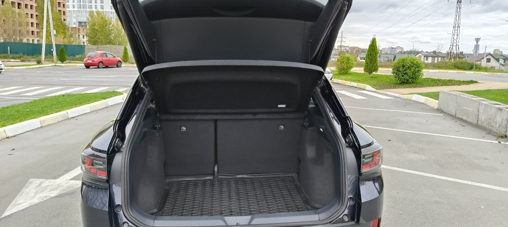 Продам Volkswagen ID 4 Pro lite 2023