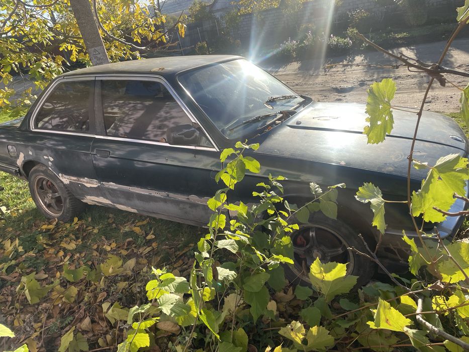 Продам E30 m10b18