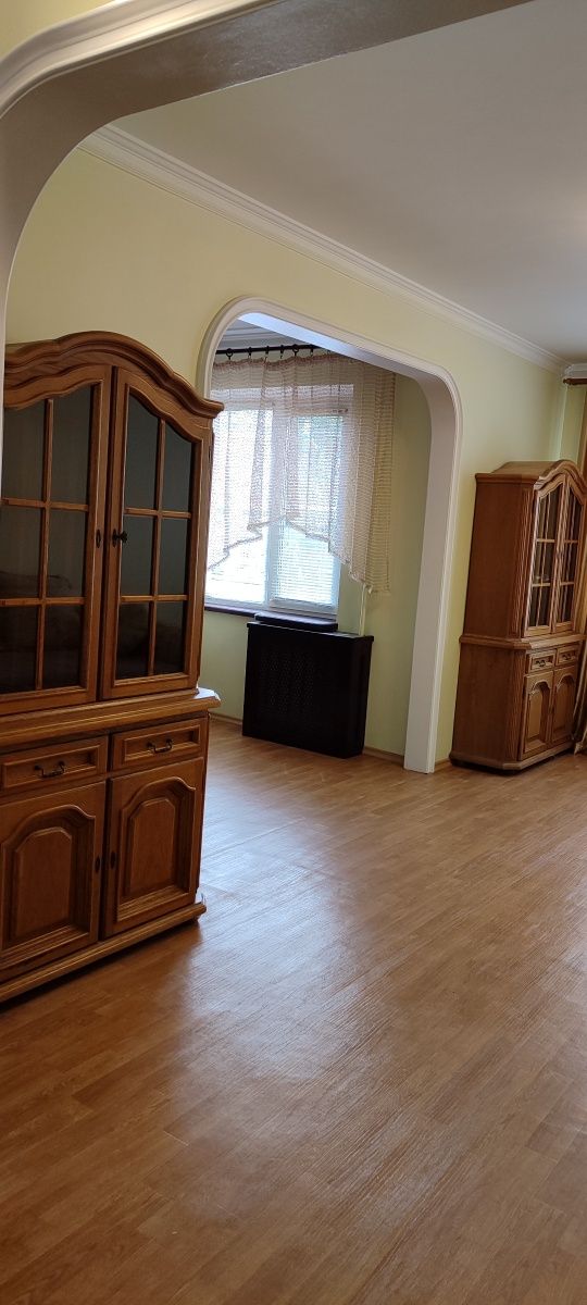 3 - комнатная квартира на ул. Королёва