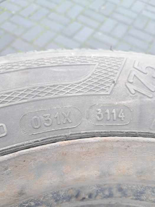 Opony 14 z felgami stalowymi