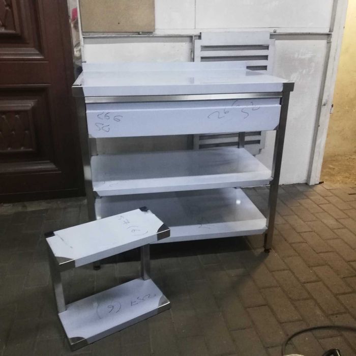 Стіл з нержавійки, мийка, стелаж, полиця. Меблі з нержавіючої сталі