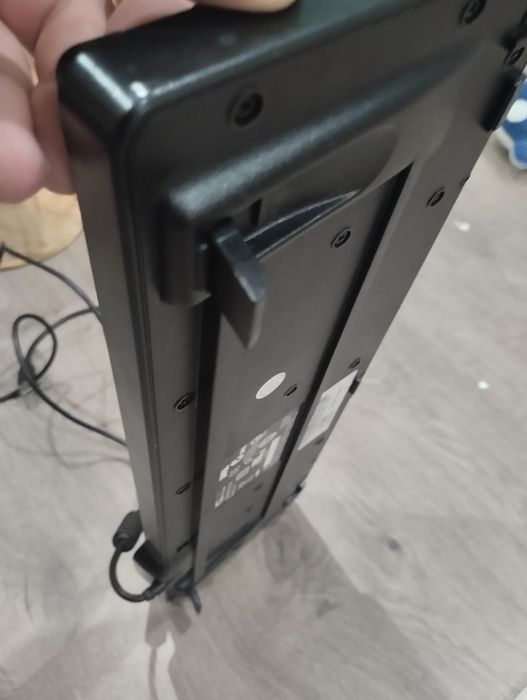 Клавіатура б/у але в дуже гарному стані