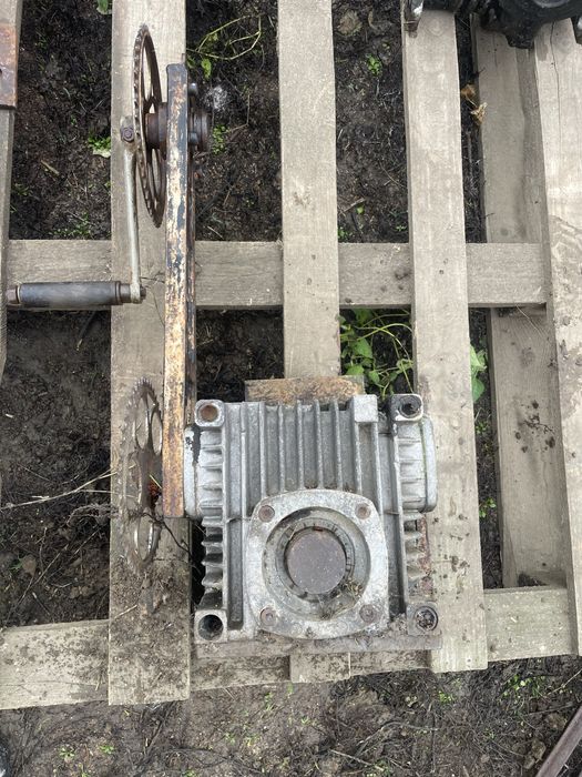 Редуктор 2ч-80 бу