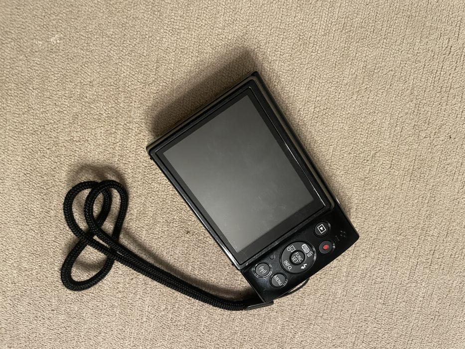 Canon IXUS 190.