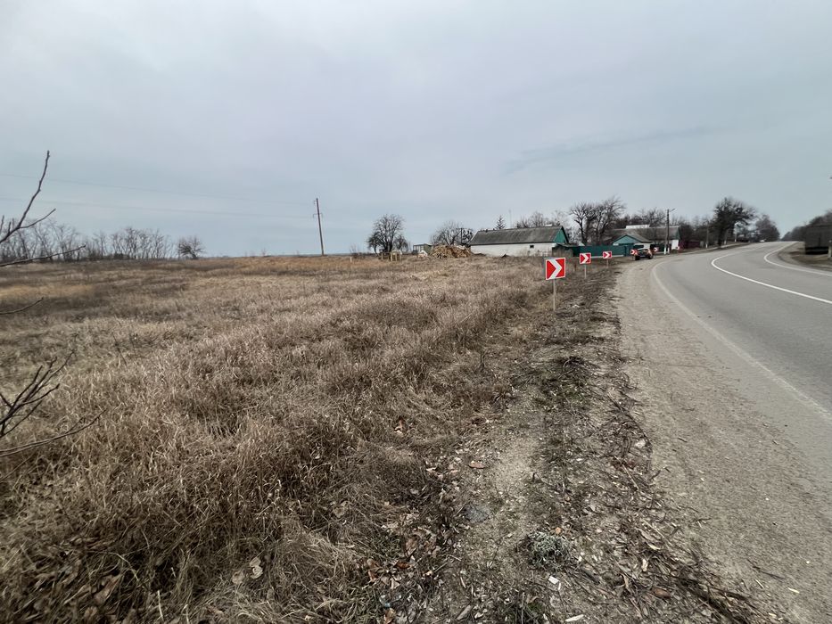 Продам земельну ділянку