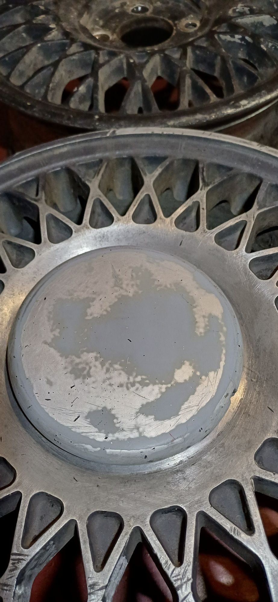 Диски R14 Renault Baccara