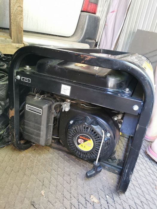 Бензогенератор, генератор, FPG3800(2.8кВт)электростанция